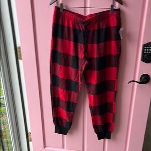 Old Navy Red and Black Plaid Pants
